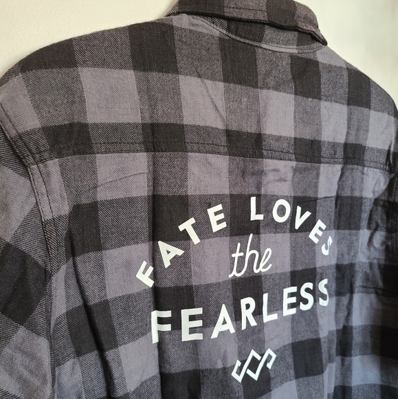 SheShreds.Co Plaid Flannel - Picture 6 of 6